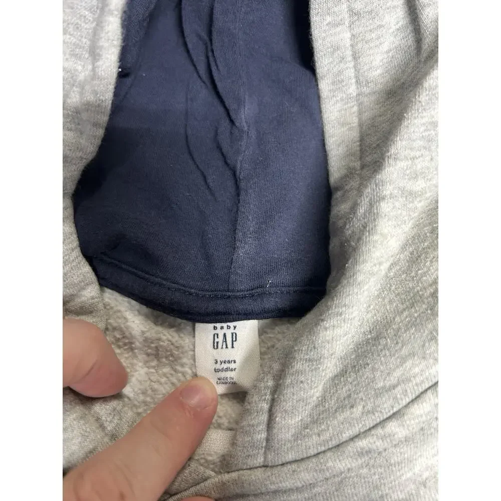 Baby Gap Gray Pullover Hoodie 3 Years Toddler Stain on Back Sleeve Sweatshirt